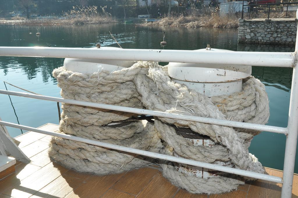 Hotel Brod Panini Βελεσά Εξωτερικό φωτογραφία