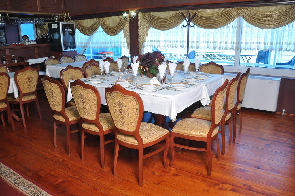 Hotel Brod Panini Βελεσά Εξωτερικό φωτογραφία