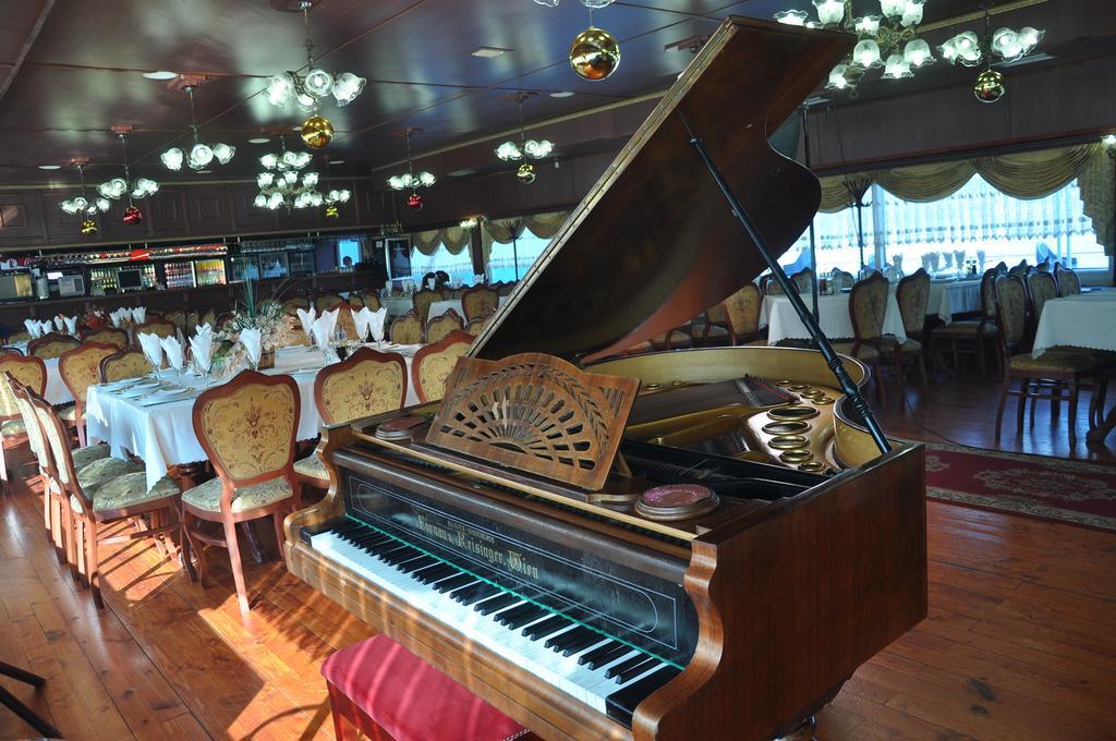 Hotel Brod Panini Βελεσά Εξωτερικό φωτογραφία