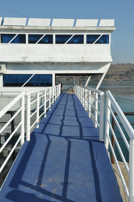 Hotel Brod Panini Βελεσά Εξωτερικό φωτογραφία